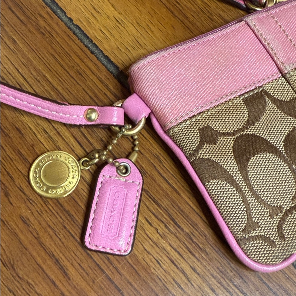 Coach Legacy Signature Pink and Tan Wristlet - Picture 3 of 6